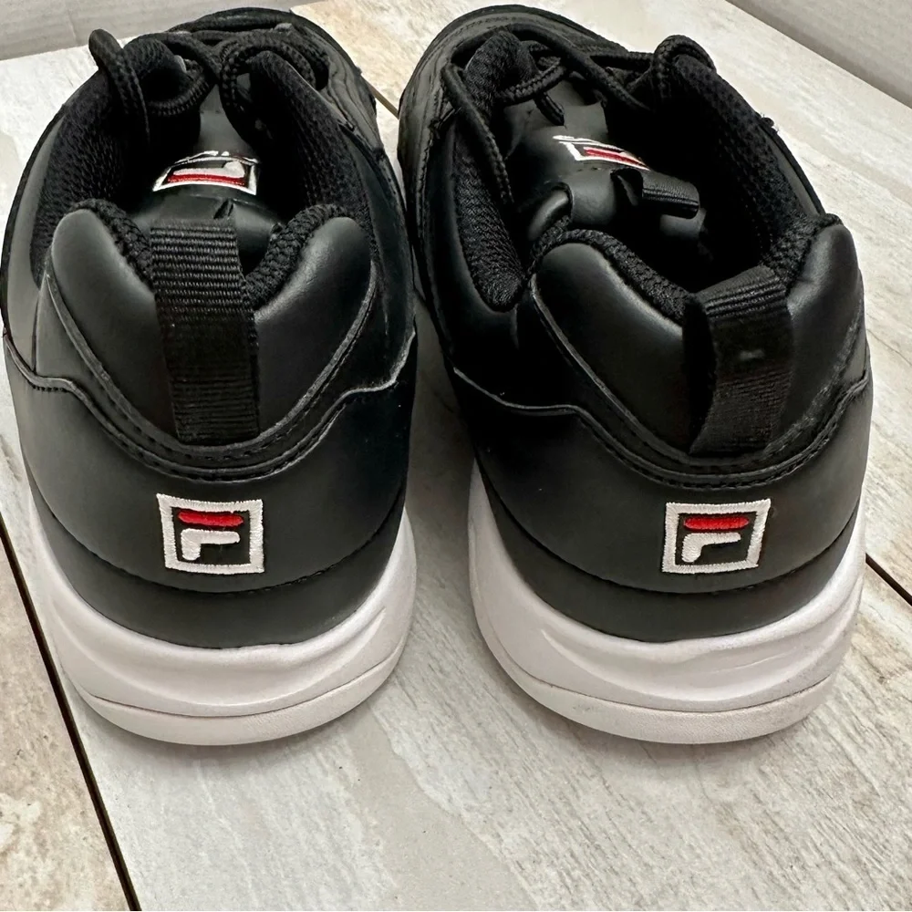 Fila Womens Sz 9 Black Disarray Sneakers Lug Soles Runners Trainers Gym Shoes